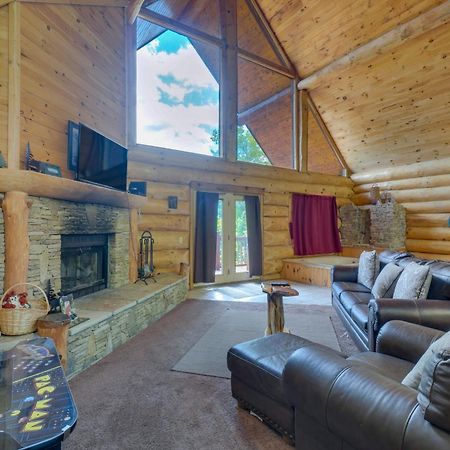 Gatlinburg Cabin With Hot Tub About 11 Miles To Downtown 外观 照片