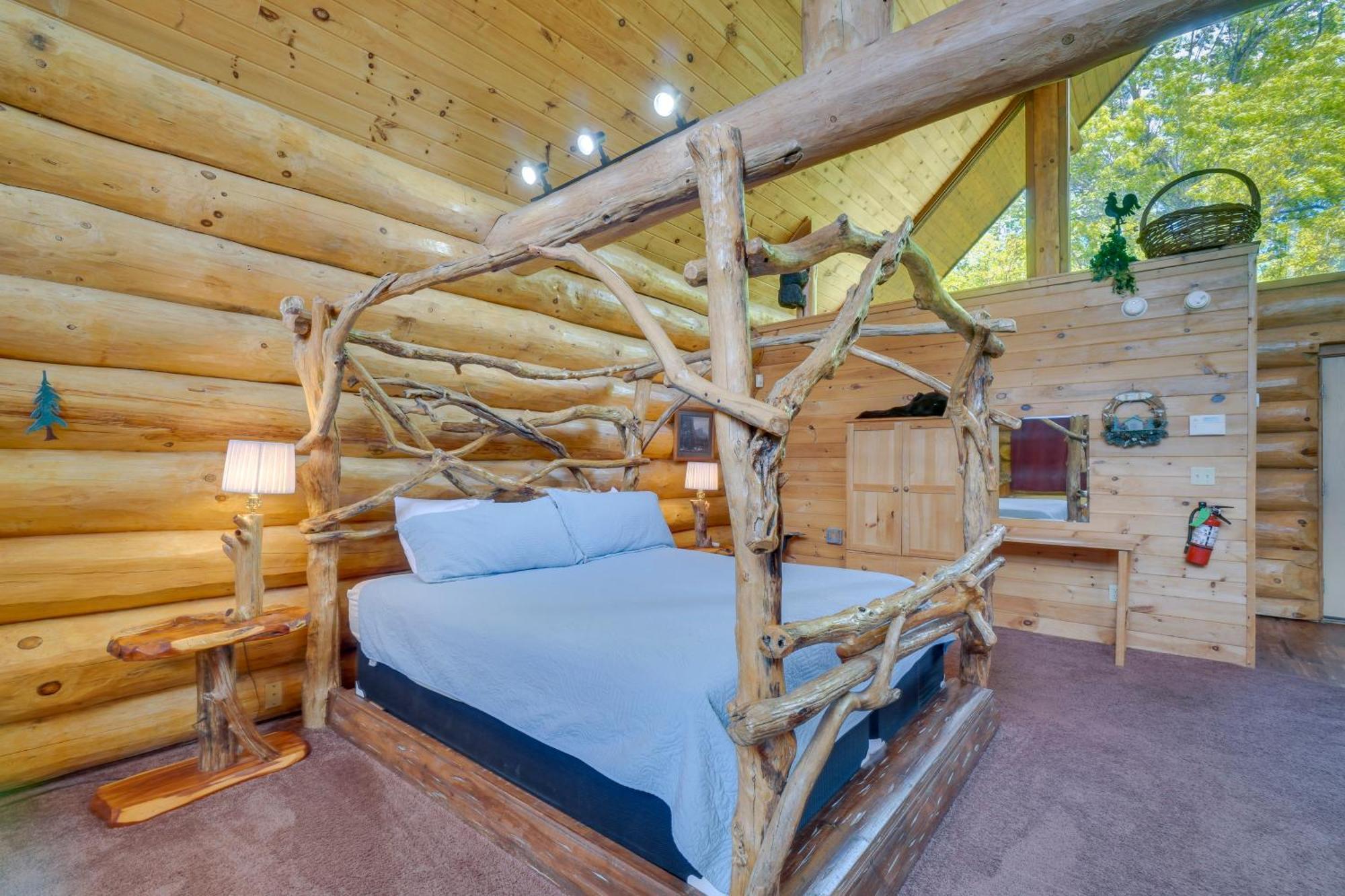 Gatlinburg Cabin With Hot Tub About 11 Miles To Downtown 外观 照片